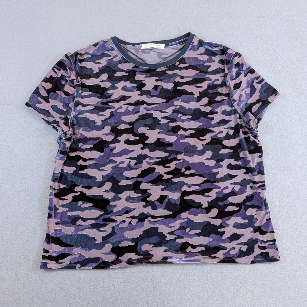We The Free Camo Velvet Burnout Top Women XS Purple Black Short Sleeve Tee